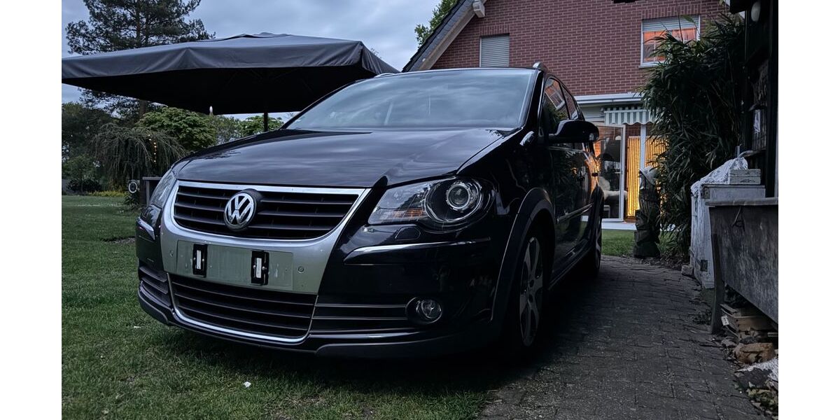VW Touran 276.500 km 4.800 &euro; Lienen 49536