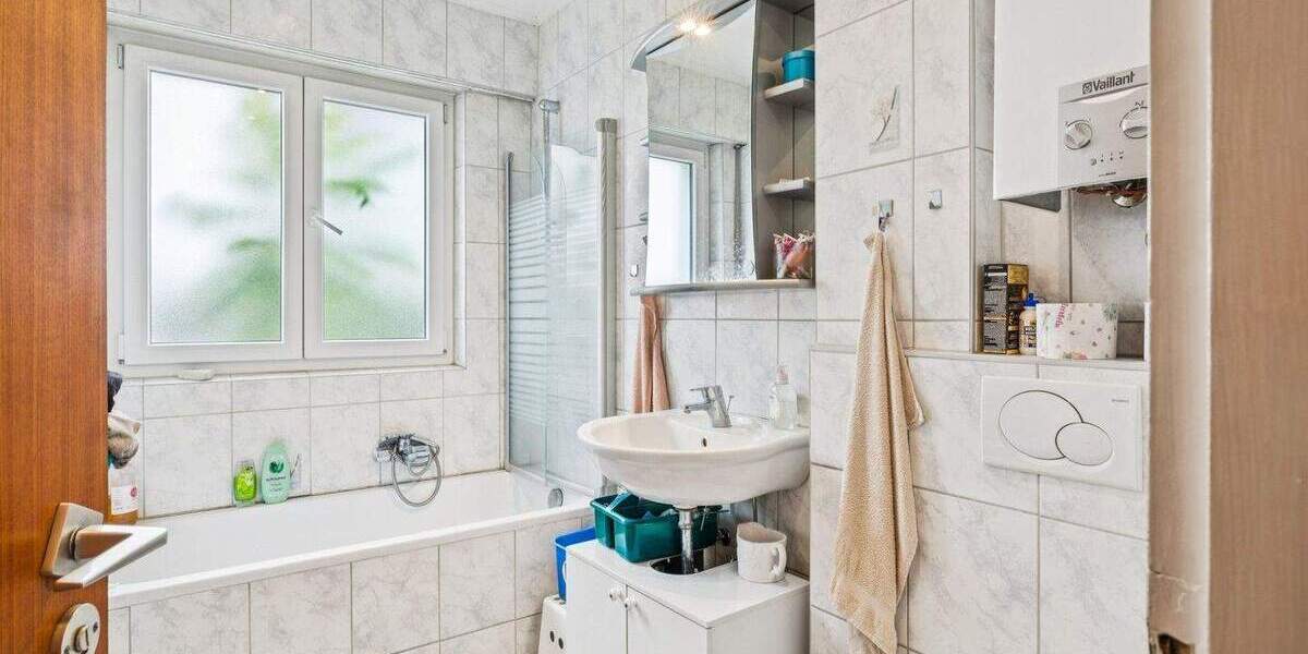 Etagenwohnung Ludwigsburg / Oßweil Oßweil - 2 Zimmer, 52 m&sup2;, 184.000&euro; | Angebot:25267522