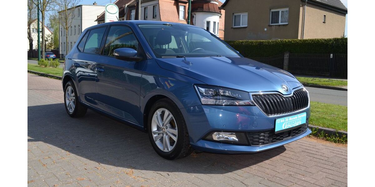 Skoda Fabia 43.600 km 12.900 &euro; Leipzig 04159