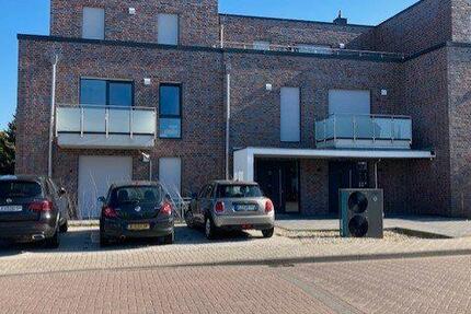 Haus Emmerich am Rhein - 2 Zimmer, 82 m&sup2;, 1.295&euro; | Angebot:26233330