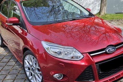 Ford Focus 123.000 km 7.600 &euro; Idstein 65510
