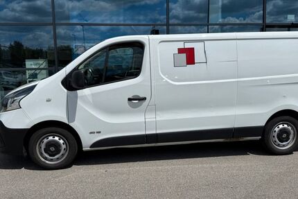 Renault Trafic 272.350 km 5.990 &euro; Puchheim 82178