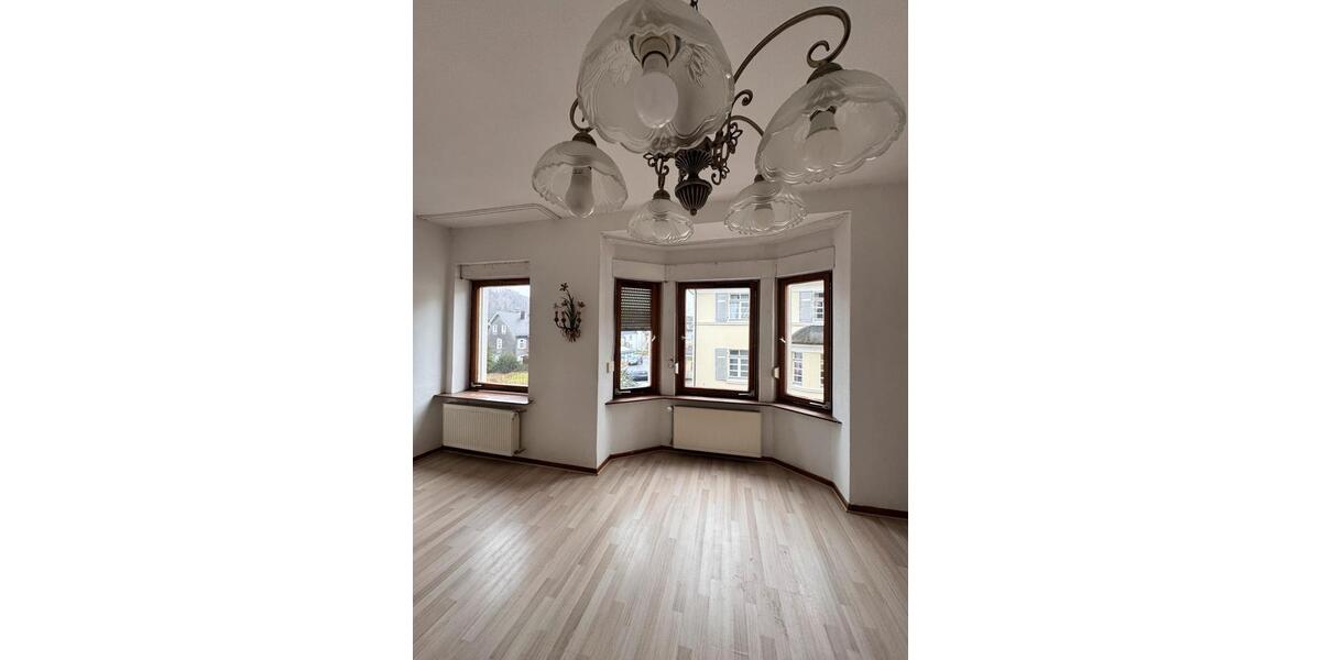 Etagenwohnung Wissen - 3 Zimmer, 75 m&sup2;, 900&euro; | Angebot:26459310