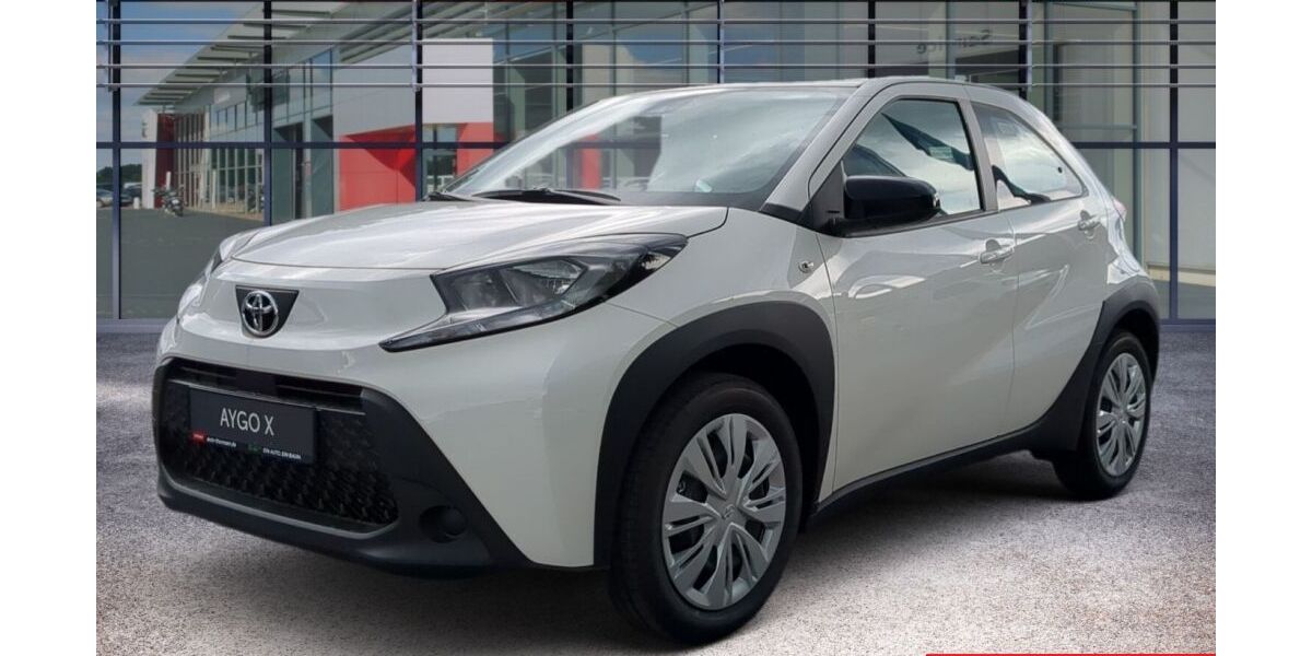 Toyota Aygo (X) 3.412 km 16.985 &euro; Halstenbek 25469