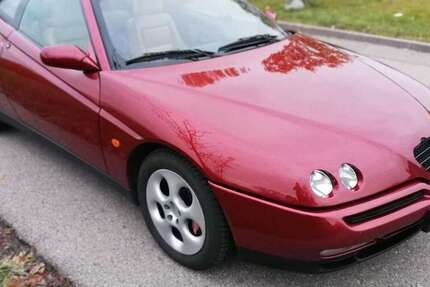 Alfa Romeo GTV 143.000 km 8.950 &euro; Konstanz 78465