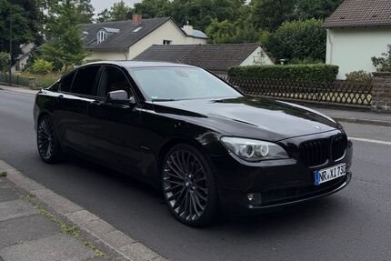 BMW 730 281.000 km 12.800 &euro; Rheinbreitbach 53619