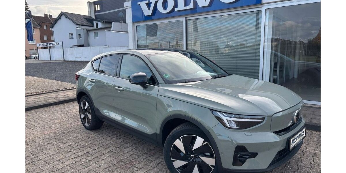 Volvo C40 8.674 km 42.890 &euro; Düren 52351