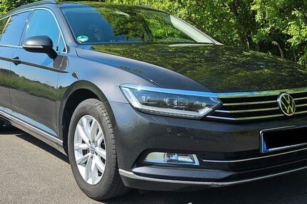 VW Passat Variant