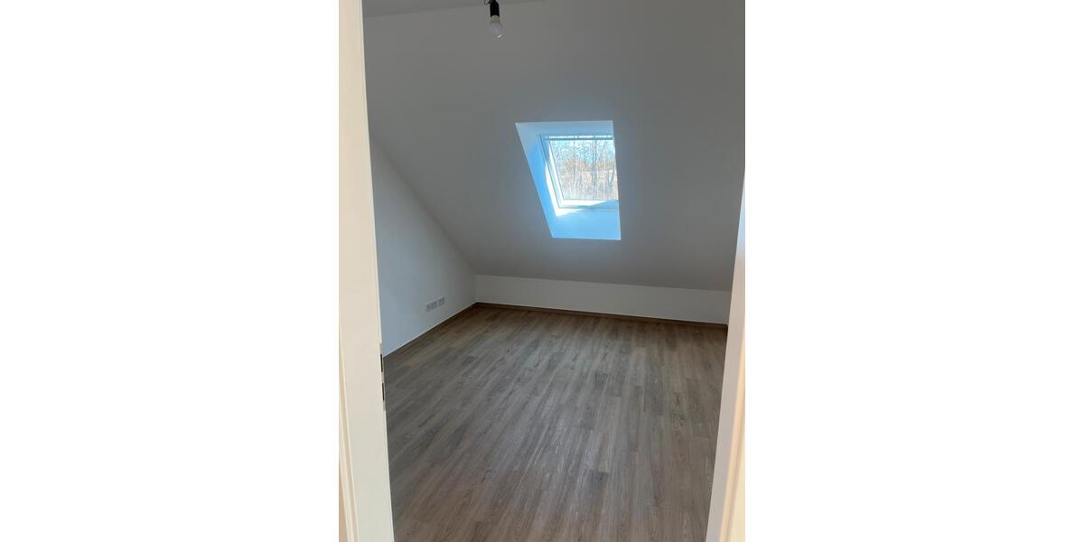 Etagenwohnung Heilbad Heiligenstadt - 4 Zimmer, 113 m&sup2;, 1.050&euro; | Angebot:25294461