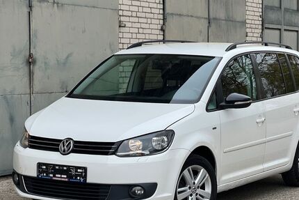 VW Touran 340.000 km 4.450 &euro; Wittmund 26409