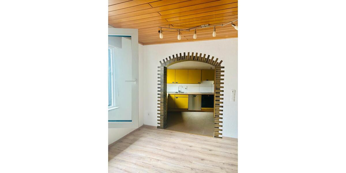 Etagenwohnung Polch - 4 Zimmer, 190 m&sup2;, 1.400&euro; | Angebot:26113399