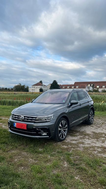 VW Tiguan 133.054 km 26.900 € Weil am Rhein 79576