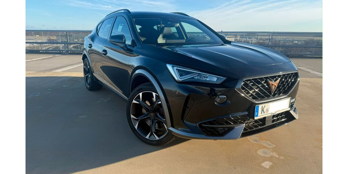 Cupra Formentor 13.919 km 33.500 € Köln 51063