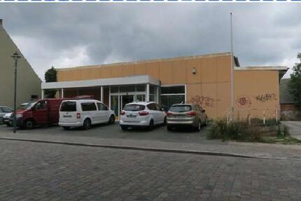 Handel-Lager-Service: Gewerbefläche in Ziesar zimmer