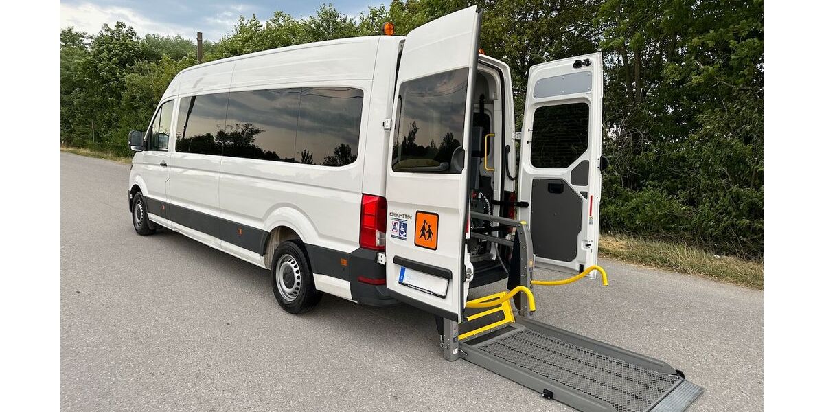 VW Crafter 171.000 km 24.980 &euro; München 81827