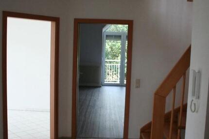 Wohnung Elsterwerda - 3 Zimmer, 109 m&sup2;, 905&euro; | Angebot:25395929