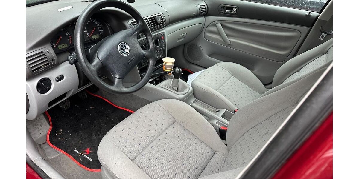 VW Passat 71.000 km 2.999 &euro; Warendorf 48231