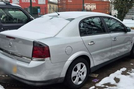 Opel Vectra 174.500 km 2.800 &euro; Maintal 63477