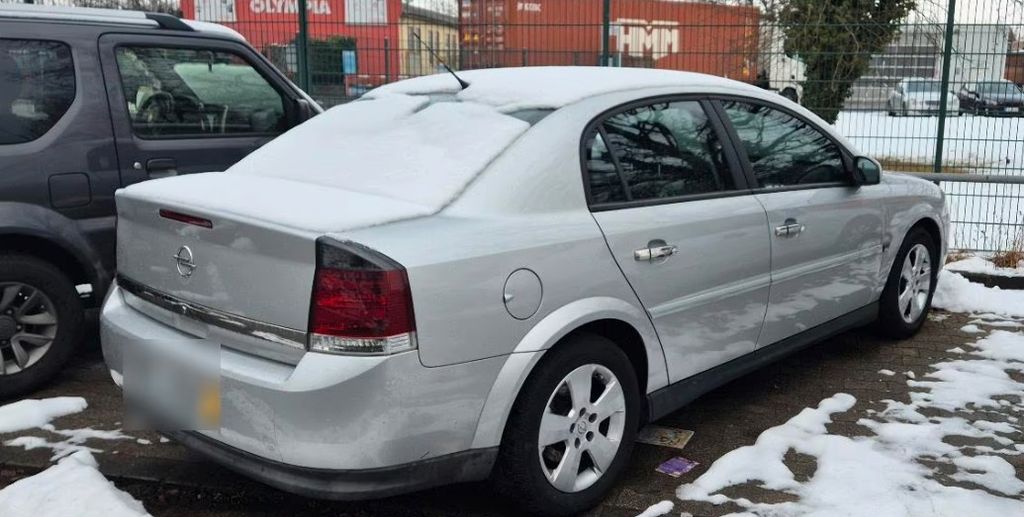 Opel Vectra 174.500 km 2.800 &euro; Maintal 63477