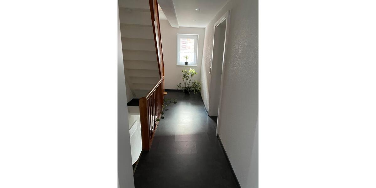 Reihenhaus Gieboldehausen - 6 Zimmer, 147 m&sup2;, 215.000&euro; | Angebot:27255490