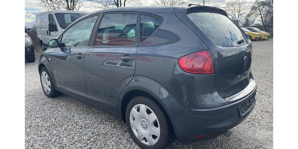 Seat Altea Avila 1.6i Klima PDC Euro4 207.000 km 2.000 &euro; Altdorf 84032