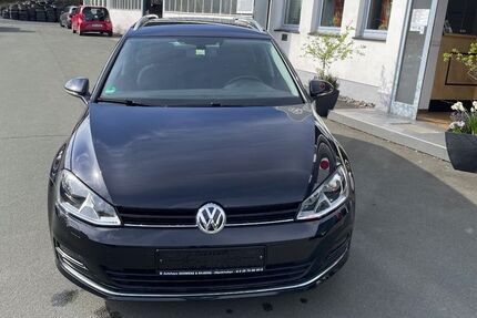 VW Golf 74.893 km 14.390 &euro; Schmallenberg 57392
