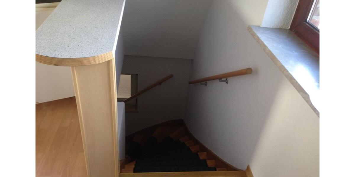 Dachgeschoßwohnung Lüneburg Ebensberg - 1.5 Zimmer, 30 m&sup2;, 380&euro; | Angebot:25784015