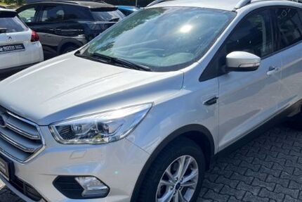 Ford Kuga 66.320 km 15.900 &euro; Offenburg 77654