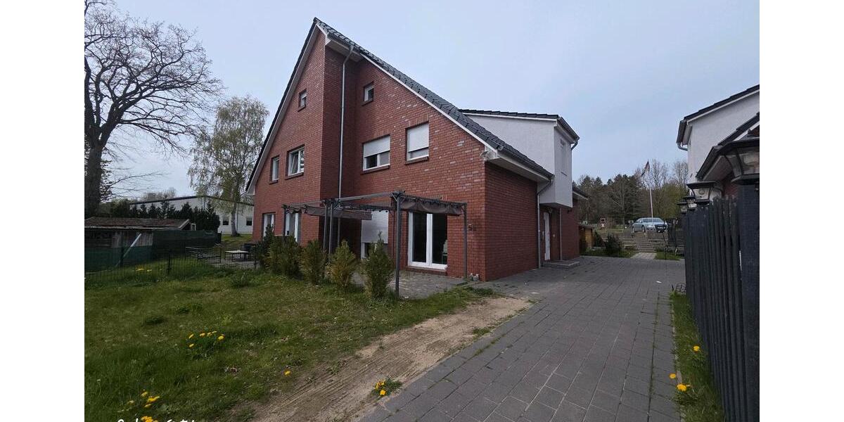 Doppelhaushälfte Bispingen - 6 Zimmer, 143 m&sup2;, 1.700&euro; | Angebot:26340832