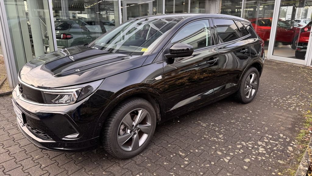 Opel Grandland (X) 12.595 km 19.997 &euro; Gosen 15537