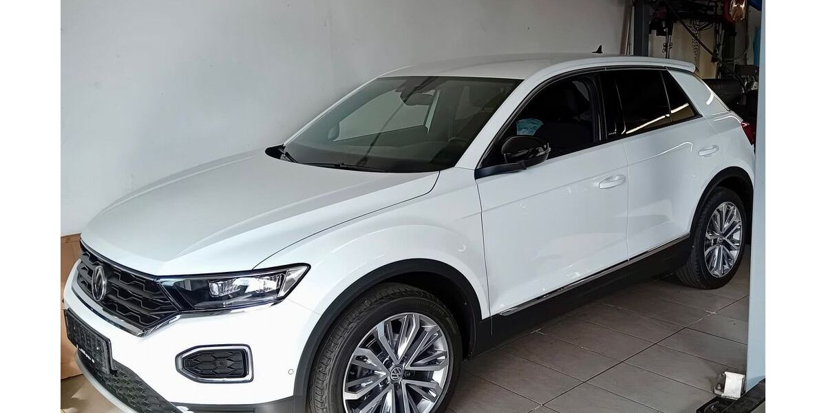 VW T-Roc 67.000 km 20.499 &euro; Urbach 73660