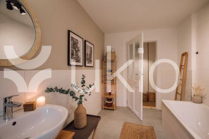 Etagenwohnung Berlin Moabit - 2 Zimmer, 69 m&sup2;, 1.710&euro; | Angebot:26365910