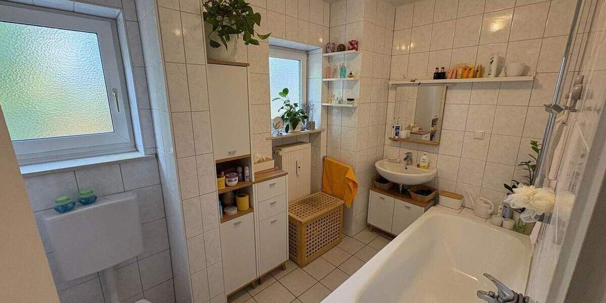 Mehrfamilienhaus, Wohnhaus Landshut West - 8 Zimmer, 499.000&euro; | Angebot:25644290