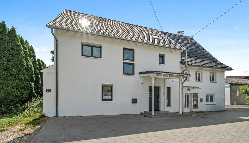 PROVISIONSFREI - Viel Platz zum Leben: Einfamilienhaus mit EinliegerWohnung & weitläufigem Grundstück