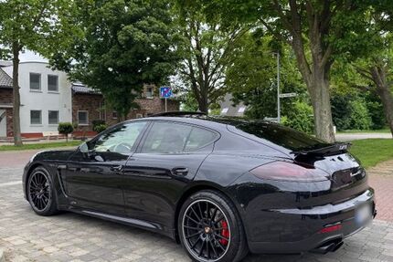 Porsche Panamera 186.900 km 36.900 € Moers 47441