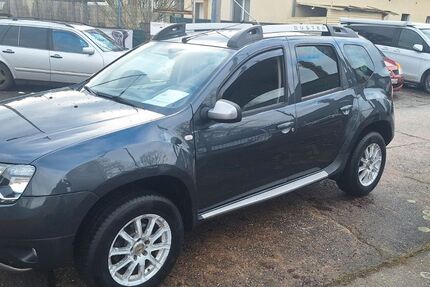 Dacia Duster 184.500 km 5.500 &euro; Leipzig 04288