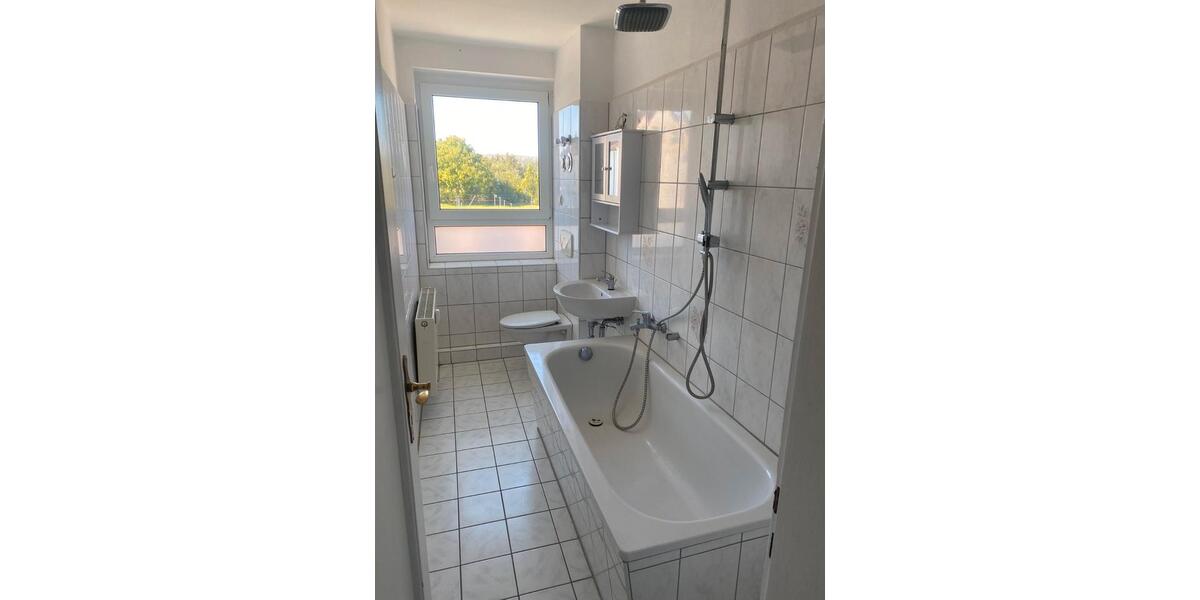 Mehrfamilienhaus, Wohnhaus Oschatz - 12 Zimmer, 291 m&sup2;, 130.000&euro; | Angebot:26150375