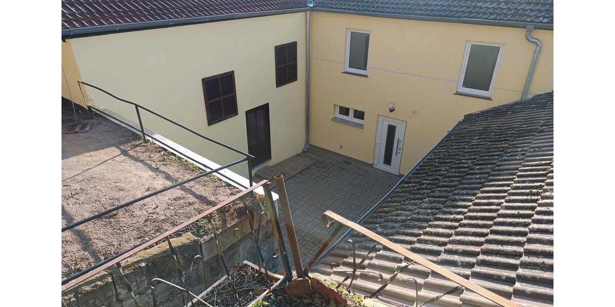 Einfamilienhaus Burg Stargard - 9 Zimmer, 120 m&sup2;, 1.200&euro; | Angebot:26255582