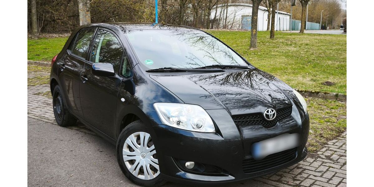 Toyota Auris 193.084 km 3.990 &euro; Egeln 39435