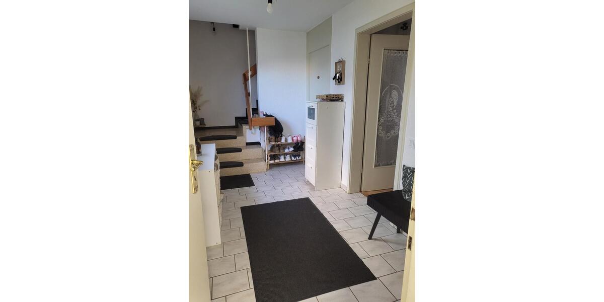Einfamilienhaus Göppingen Faurndau - 6.5 Zimmer, 162 m&sup2;, 1.900&euro; | Angebot:25334557