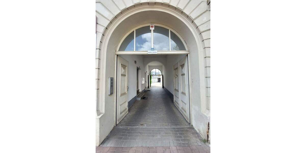 Top-Investment: Saniertes Mehrfamilienhaus in Bestlage von Cottbus zu verkaufen! zimmer