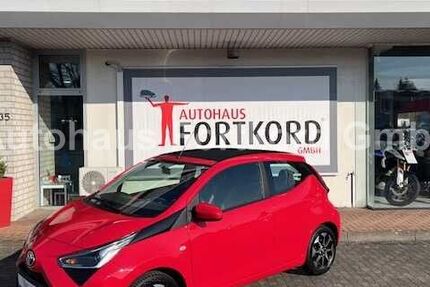 Toyota Aygo (X) 17.890 km 12.590 &euro; Bielefeld 33689