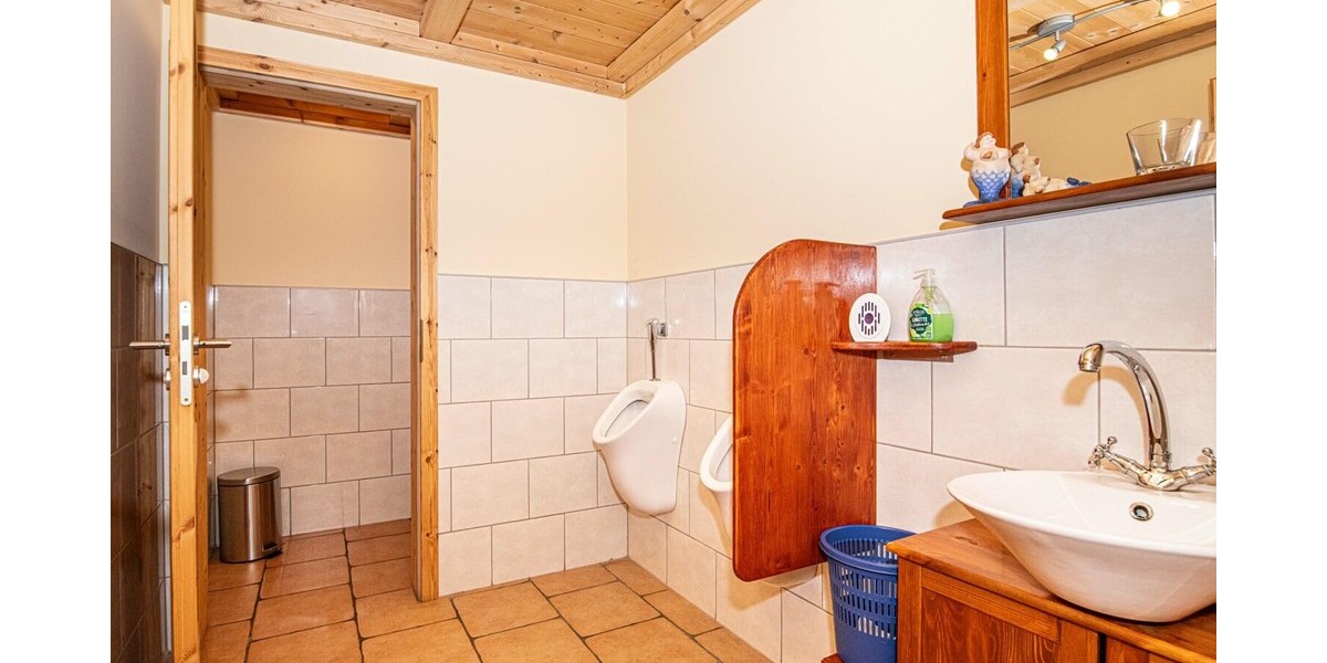 Vielseitige Werkstatt mit großzügiger Freifläche und Raum für Ideen - Gewerbeobjekt Eschlkam | Angebot:24787949