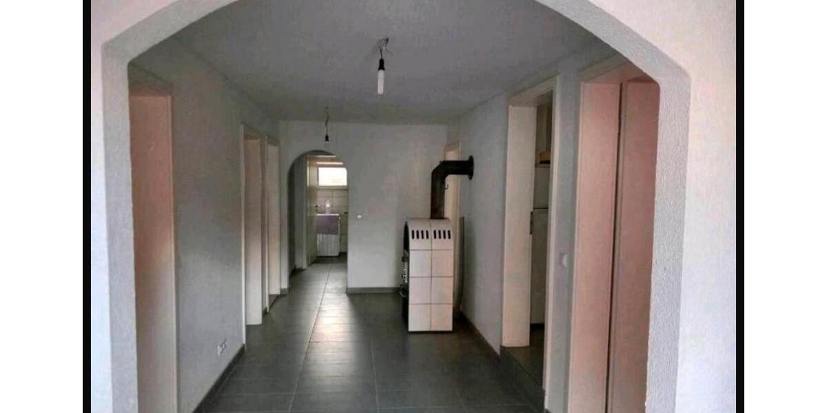 Einfamilienhaus Pattensen - 6 Zimmer, 180 m&sup2;, 130.000&euro; | Angebot:27212319