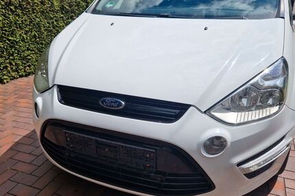 Ford S-Max 238.000 km 5.900 &euro; Oldenburg 26135