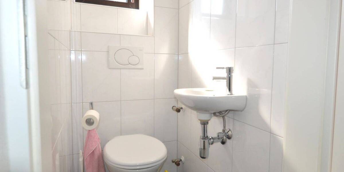 Mehrfamilienhaus, Wohnhaus Rutesheim - 9 Zimmer, 215 m&sup2;, 670.000&euro; | Angebot:26439088