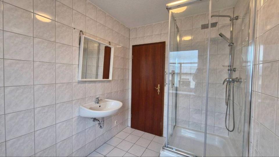 Etagenwohnung Tangerhütte - 3 Zimmer, 78 m&sup2;, 469&euro; | Angebot:25944855