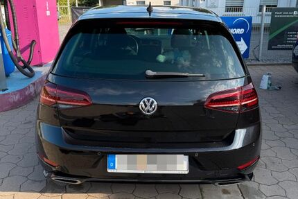 VW Golf 128.000 km 13.500 &euro; Rinteln 31737