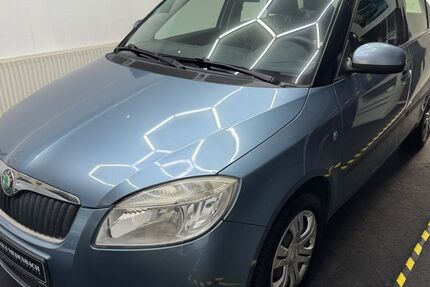 Skoda Fabia 175.435 km 2.990 &euro; Wiesbaden 65207