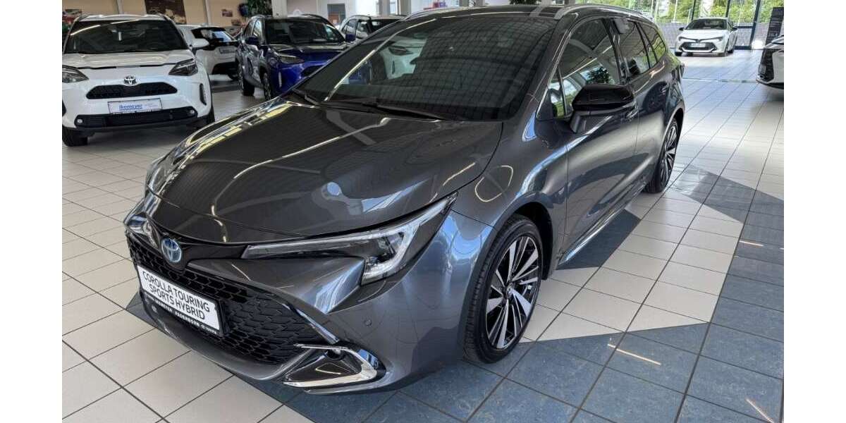 Toyota Corolla 6.120 km 29.890 &euro; Paderborn-Elsen 33104
